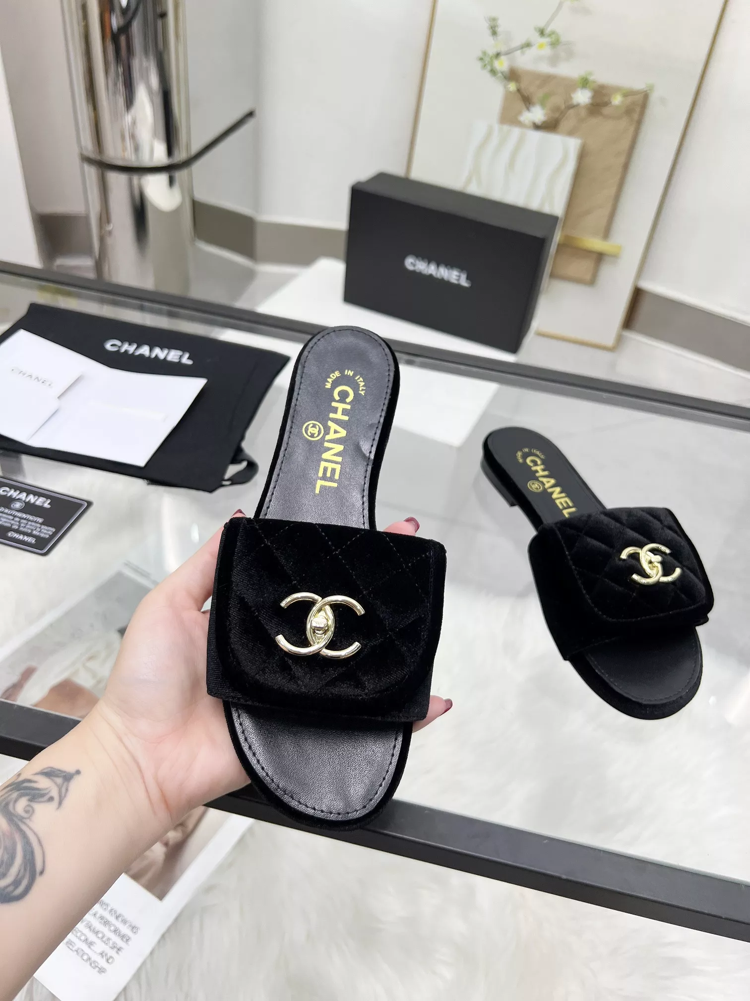 chanel chaussons pour femme s_12754533